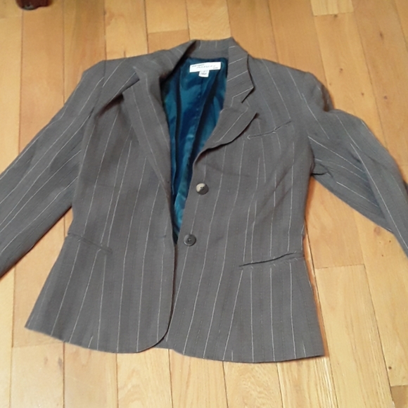 Jacket - Picture 1 of 2